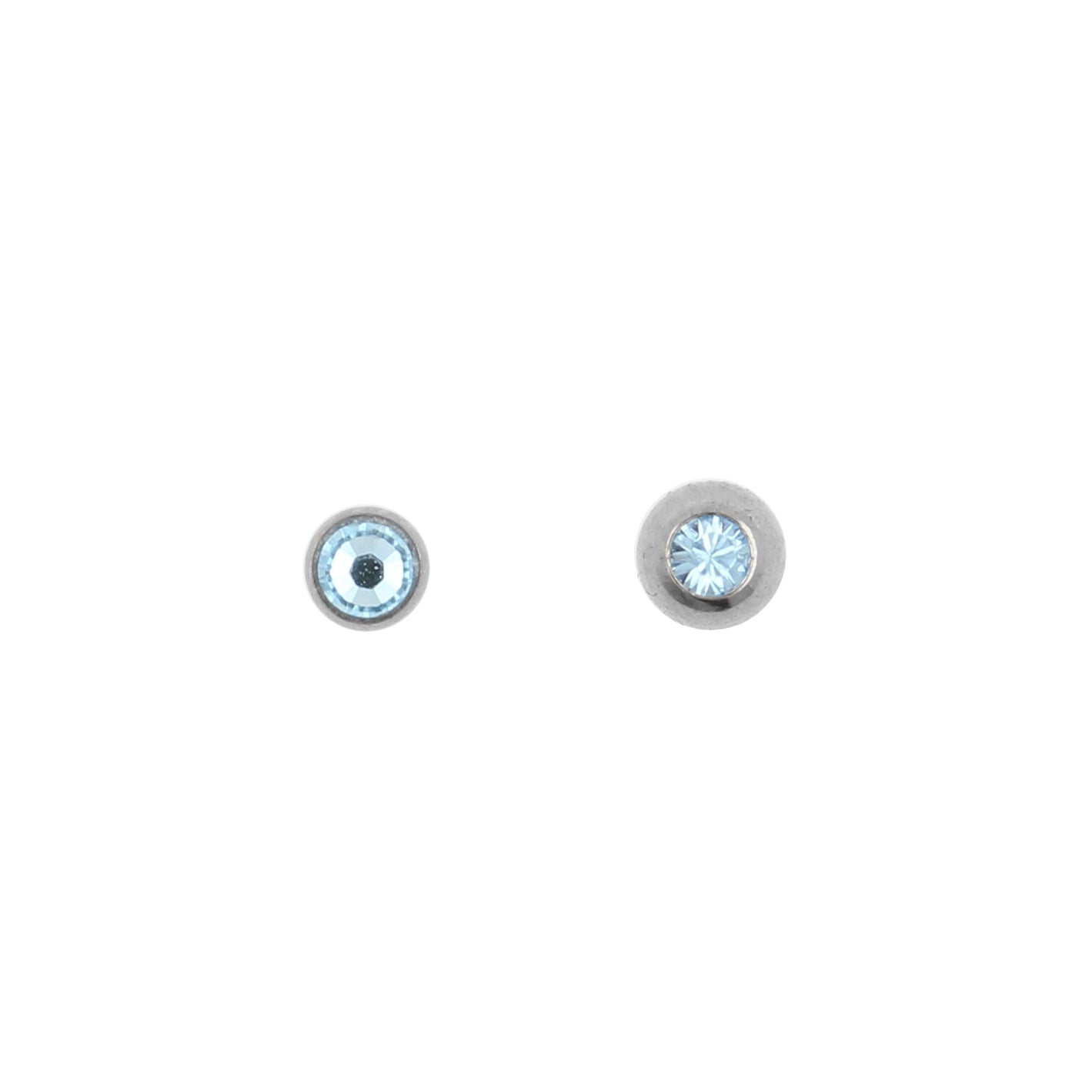 Titanium Jewelled Threaded Ball Aquamarine