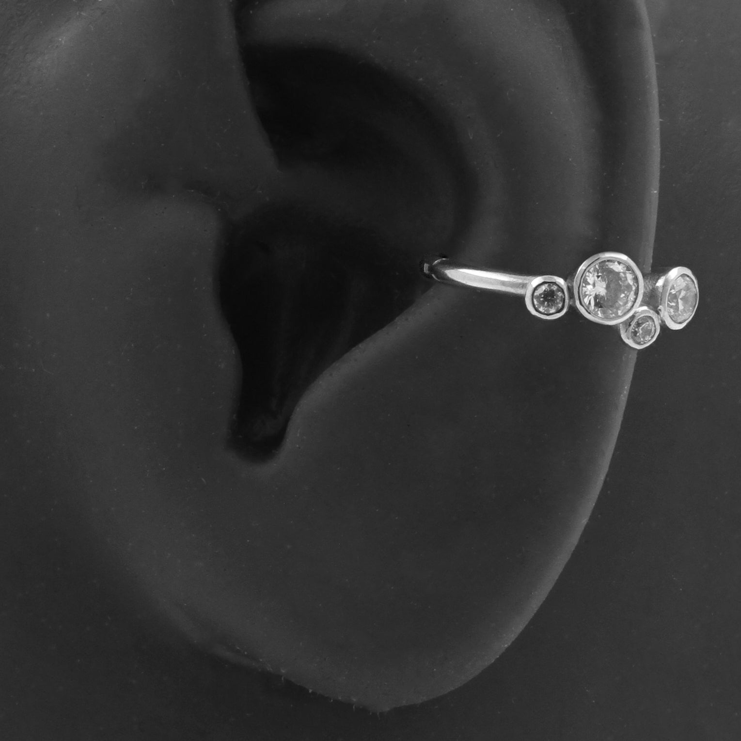 Surgical Steel Conch Clicker - Set With Round Cubic Zirconia Silver