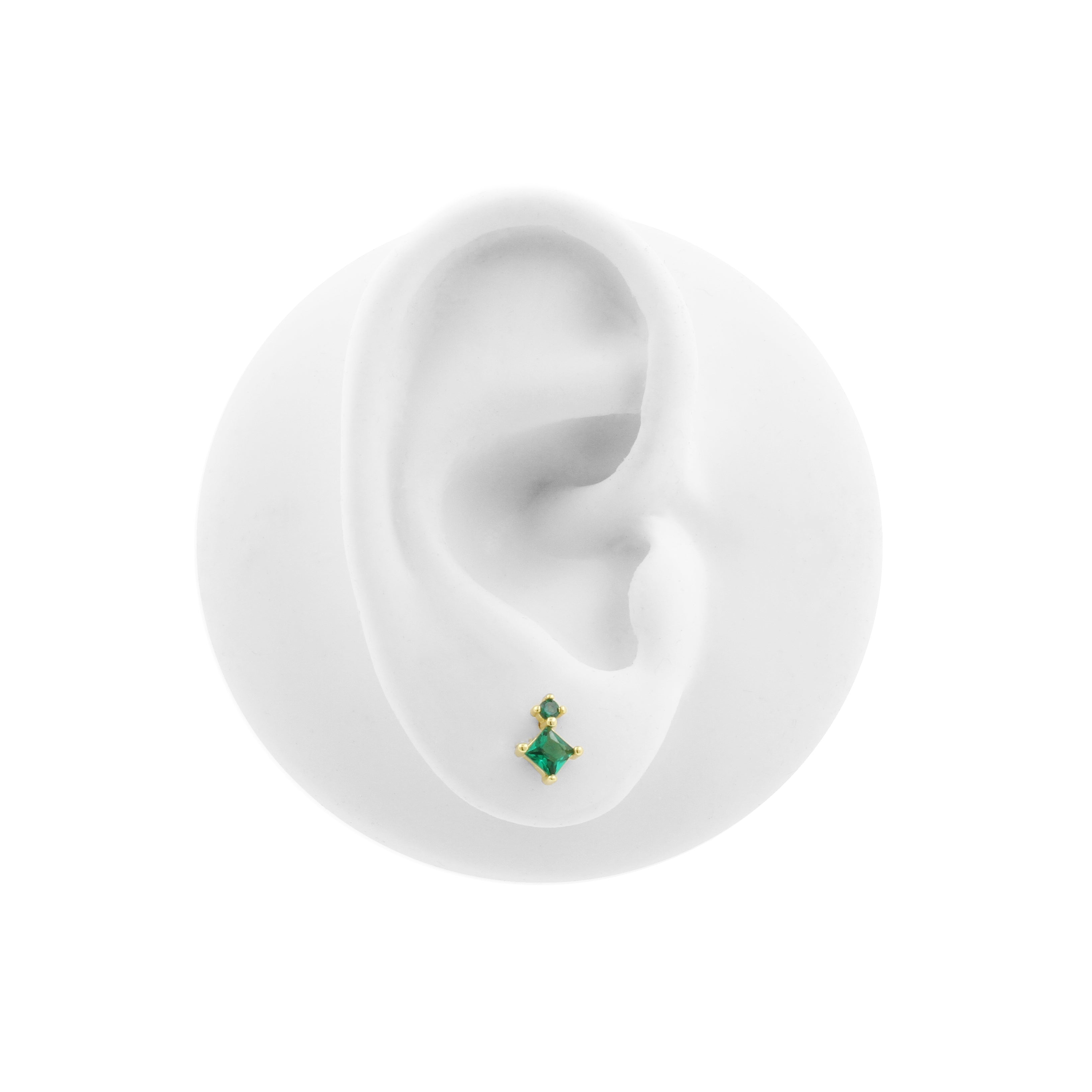 925 Silver Earstuds With Green Gems - Gold